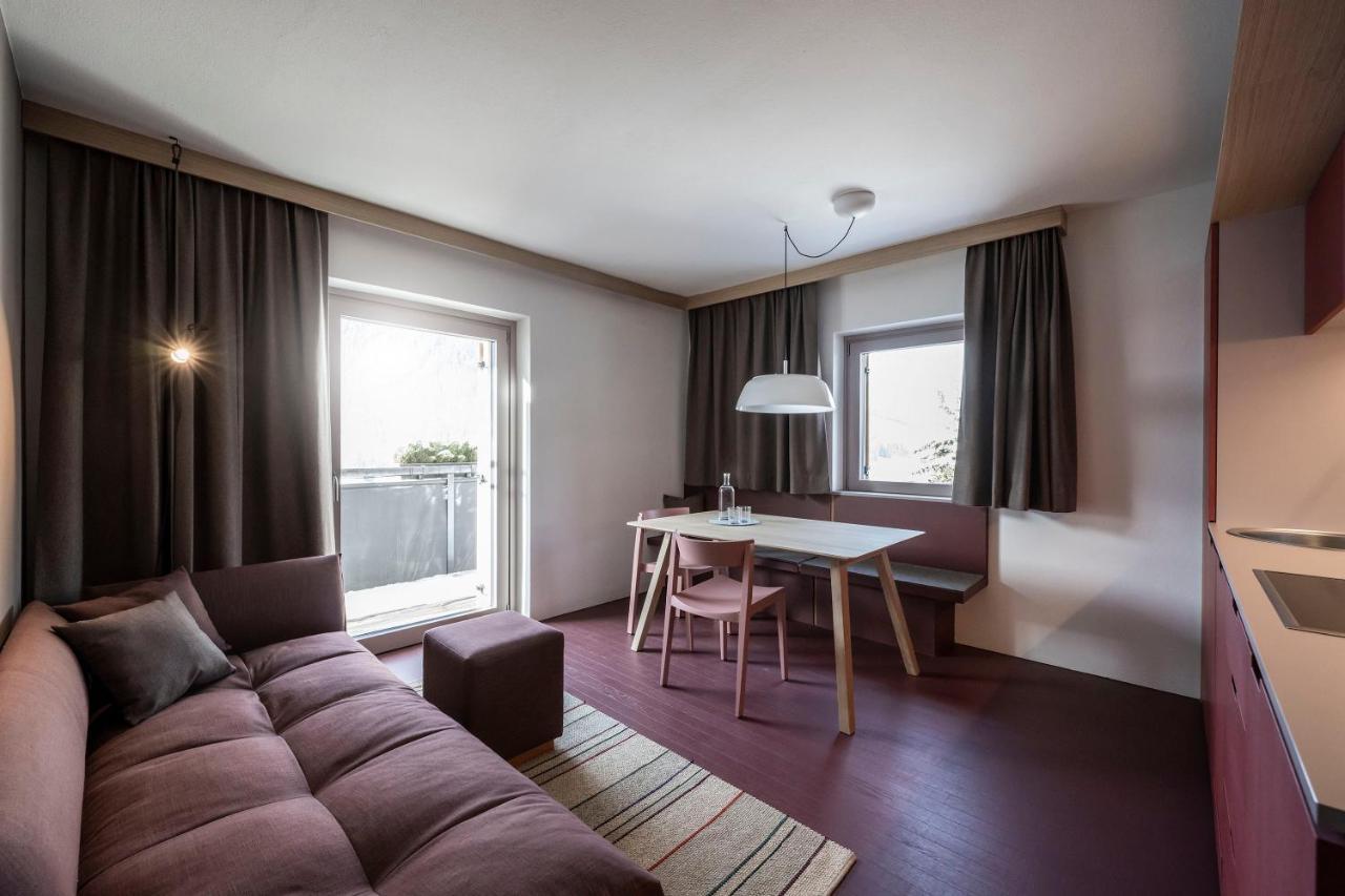Sexten Paramount Alma Suites מראה חיצוני תמונה