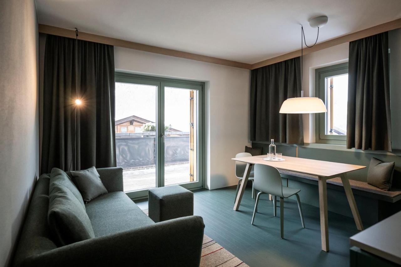 Sexten Paramount Alma Suites מראה חיצוני תמונה