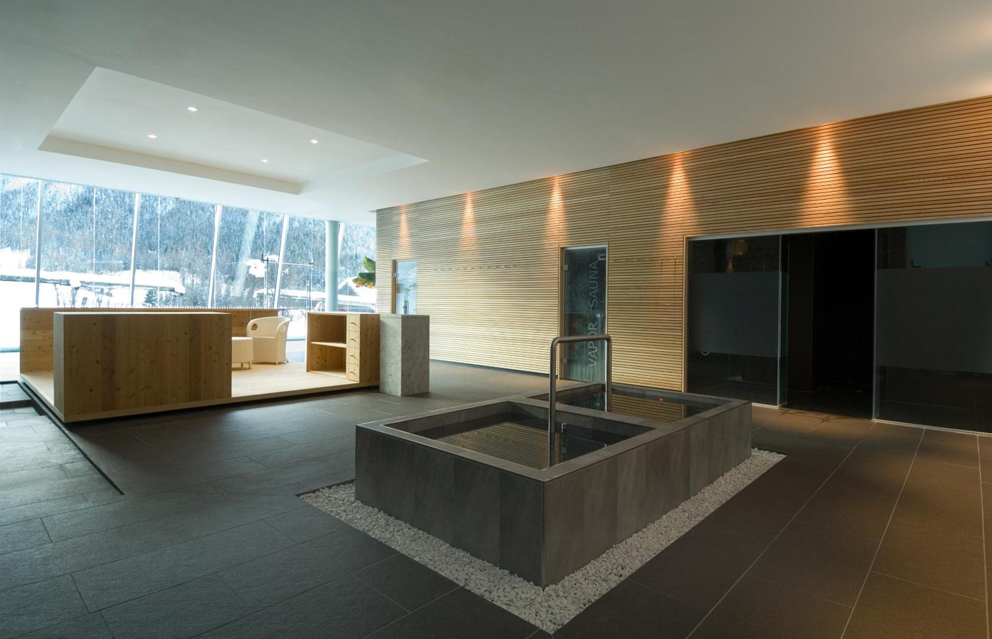 Sexten Paramount Alma Suites מראה חיצוני תמונה