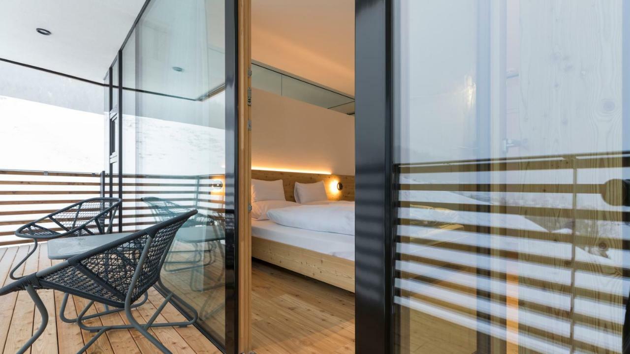 Sexten Paramount Alma Suites מראה חיצוני תמונה