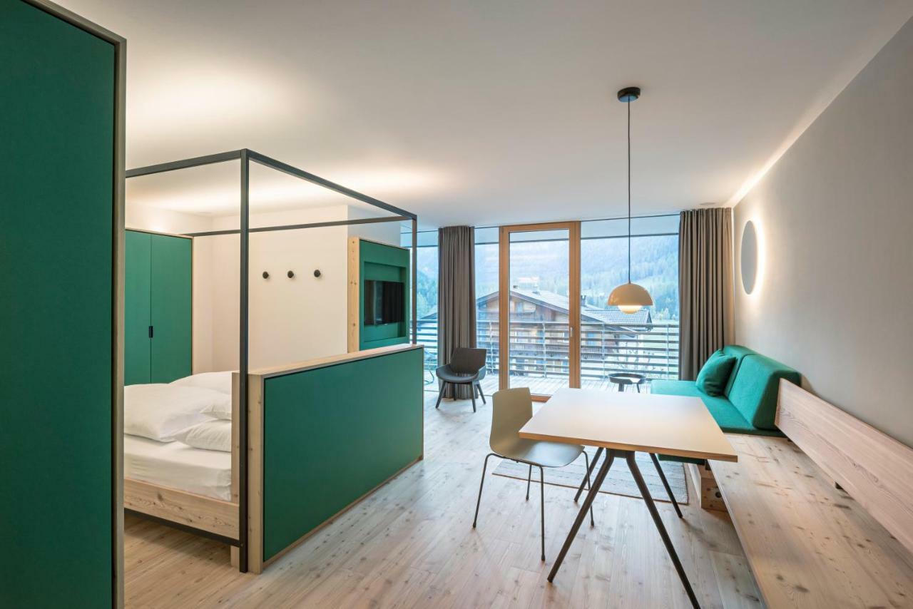Sexten Paramount Alma Suites מראה חיצוני תמונה